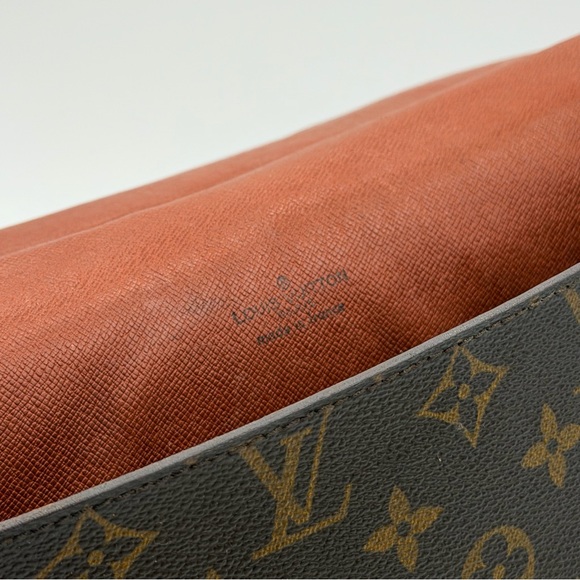 Louis Vuitton Monogram Porte Documents Senateur With Strap – Brown - Picture 6 of 11